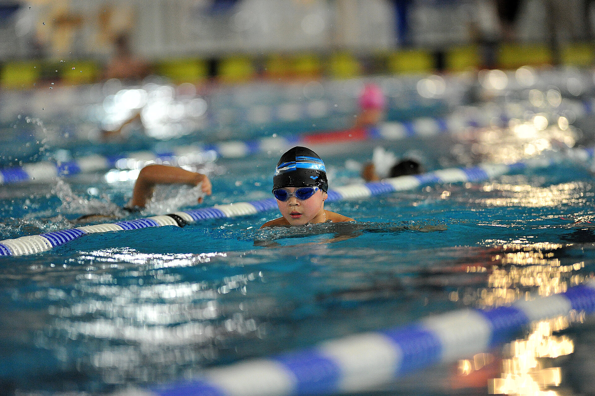 Schwimmen stärken – Austausch und Zusammenarbeit im Kreis Herford